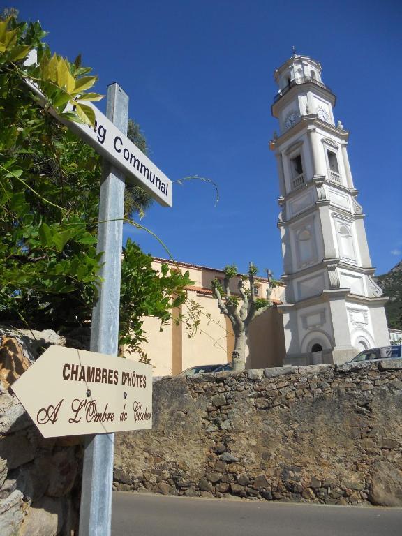 A L'Ombre Du Clocher Calenzana Luaran gambar